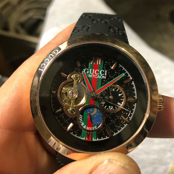 Accessories Montre Gucci Paintcaon Homme Code Ref 1142 Poshmark